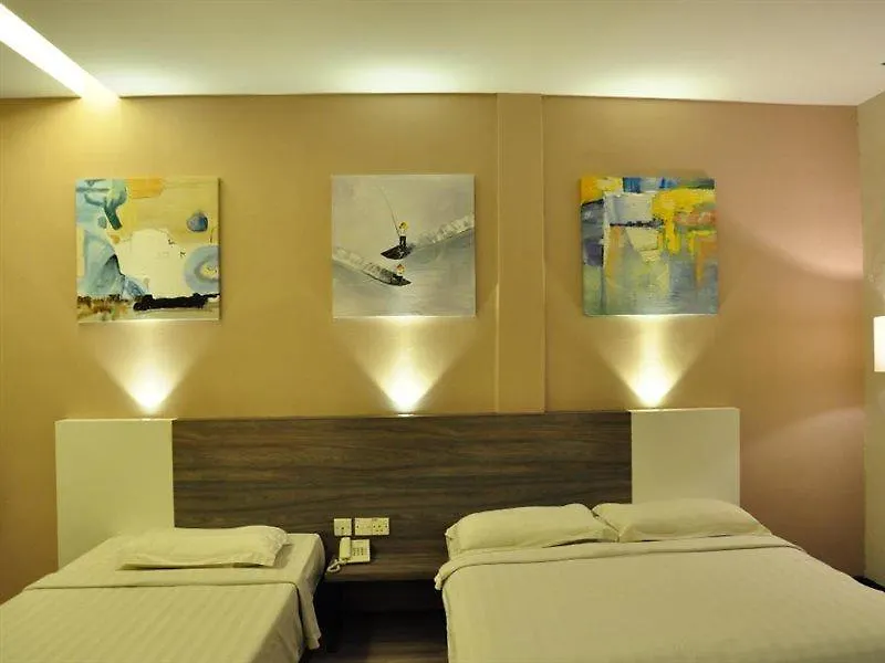 Frazel Inn Hotel Parit Buntar