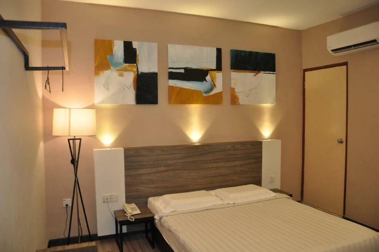 Frazel Inn Hotel Parit Buntar 2*,  Malajsie